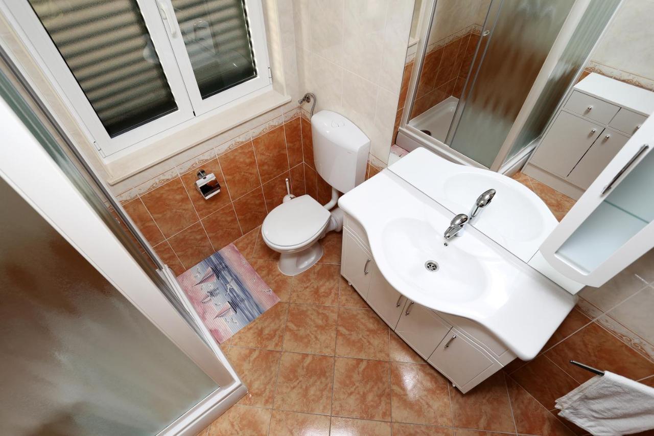 Apartment Matea Трогир Экстерьер фото